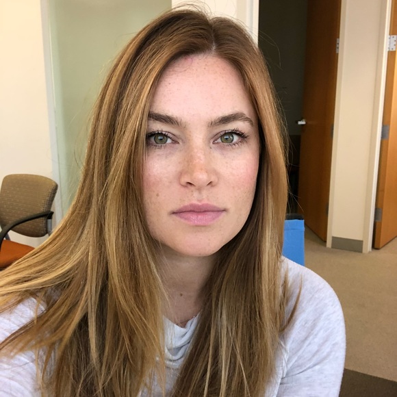 Meet your Posher, Kimberly - Picture 2 of 2